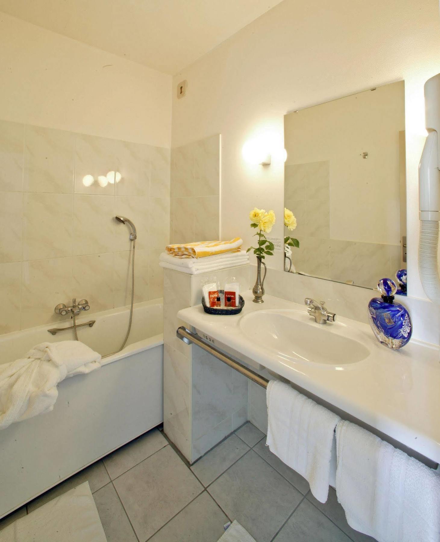 Restaurant Du Chateau Hotel 3*
